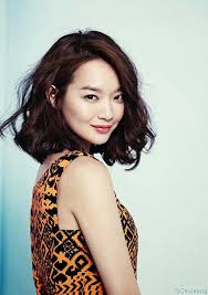 Because of the curled hair ends, the haircut embraces your face beautifully. Bob Haircut Korean Novocom Top