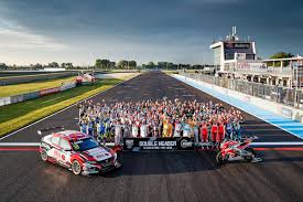 Automobilový okruh sa nachádza v okrese dun.streda parameters: Wtcr Drivers And Ewc Riders Unite At Slovakia Ring Double Header Fia Wtcr World Touring Car Cup