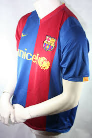 Der innenverteidiger eric garcía, der pep guardiola einst nach manchester folgte, kehrt nach vier jahren nach katalonien zurück, wo er bis zur u16 bereits in la masia kickte. Nike Fc Barcelona Trikot 20 Deco 2006 07 Heim Unicef Herren S M L Xl Xxl Gunstig Online Kaufen Bestellen Shop Spieler Trikot De Marktplatz Retro Vintage Fussball Trikots Von Superstars