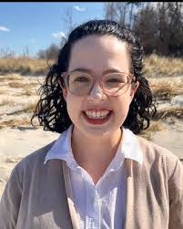 Liliana Murray's Instagram, Twitter & Facebook