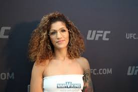 Pannie kianzad is a ufc fighter from sweden. Kianzad Ready For Ufc 239 Fight After Making Sure She Wasn T Dreaming