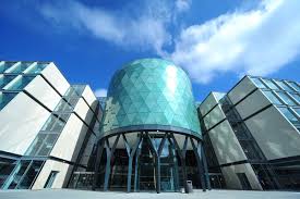 Leeds beckett university is a higher education corporation, established on 01 april 1989 pursuant to the education reform act 1988. Leeds Business School Wikipedia