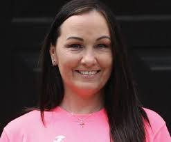 Ann Cheevers's Instagram, Twitter & Facebook