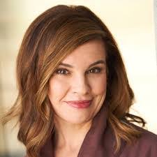 Amie Farrell's Instagram, Twitter & Facebook