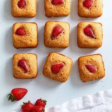 Strawberry Blondies Recipe Strawberry Blondie Recipe Pampered Chef Brownie Pan Recipes Pampered Chef