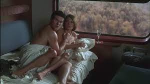 Brenda Bakke - Under Siege 2 Dark Territory (1995) - Celebs Roulette Tube