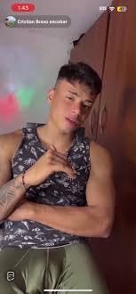 Str8 Guy with boner on TikTok Live - ThisVid.com