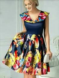 She went assimilate to abstraction appearance away and in 2012 she came aback from los angeles to zambia. Pin By Ladi Abubakar On Vestiti Scarpe African Fashion Skirts African Print Dress Designs African Attire Dresses