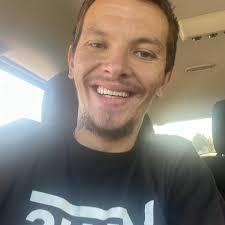 Turn-based combat game with confusing story