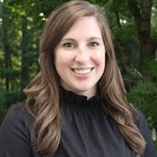 Kelly Fordham's Instagram, Twitter & Facebook