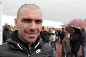 vélo club montcellien.. Pieds et pneus dans la gadoue