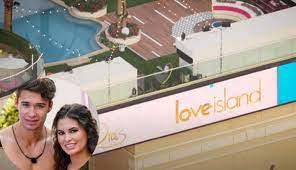 We believe love island fans will embrace this sin city twist, my bet is the series will be another big hit. Take A Tour Inside The Love Island Season 2 Villa Cafemom Com