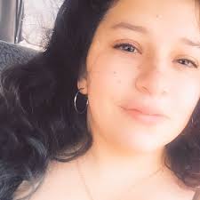 Bertha Meyer (@bubbly_birdie)