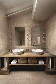 Come Arredare Un Bagno Rustico Step By Step Guida 2021 Arredamento Bagno Rustico Arredamento Moderno Rustico Design Bagno Rustico