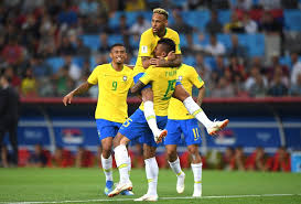 وقام مدرب منتخب البرازيل باستدعاء لاعب أوليمبيك ليون، لوكاس باكيتا الذي لعب آخر مرة مع المنتخب في ودية أمام كوريا الجنوبية في نوفمبر من العام الماضي بدلا لكوتينيو. Ø§Ù„Ù‚Ù†ÙˆØ§Øª Ø§Ù„Ù†Ø§Ù‚Ù„Ø© Ù„Ù…Ø¨Ø§Ø±Ø§Ø© Ø§Ù„Ø¨Ø±Ø§Ø²ÙŠÙ„ ÙˆØ§Ù„Ù…ÙƒØ³ÙŠÙƒ ÙƒØ£Ø³ Ø§Ù„Ø¹Ø§Ù„Ù… 2018 Ø§Ù„Ø±ÙŠØ§Ø¶ÙŠ Ù†Øª