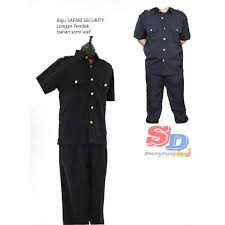 Apakah satpam terlihat lebih angker dengan mengenakan setelan baju safari warna hitam? Harga Baju Safari Terbaik Atasan Pakaian Pria Mei 2021 Shopee Indonesia
