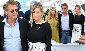 Aug 18, 2021 · sean penn, with daughter dylan, directs again in 'flag day' vianney le caer / ap sean penn, left, and dylan penn pose for portrait photographs for the film 'flag day', at the 74th international. Sean Penn 60 Joins Stylishly Clad Daughter Dylan 30 At Photocall For Their Film Flag Day Daily Mail Online