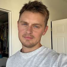 Spacious, Open & Updated Valley Home with Pool, NORTH HOLLYWOOD, CA