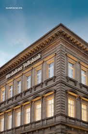 World′vest base (wvb), part of financial intelligence services limited., is a relational database of financial, statistical and market information on active and inactive global companies. Corporate Oliver Ruther Fotograf