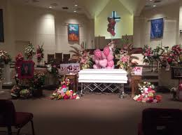 Noticias de espectáculo mexicano, internacionales, chismes, famosos, farándula latina, grupero, galilea montijo, andrea legarreta, yanet garcía, bts, youtubers. Live Coverage Mourners Gather To Honor Life Of Kayla Gomez Orozco Local News Tylerpaper Com