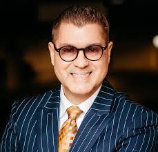 Wayne Handley's Instagram, Twitter & Facebook