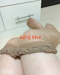 음란한유부녀 on X: 남편 몰래 t.colUUO6ItVl3  X