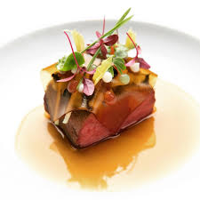 saddle of venison waldorf apple celery walnut elderberry game essence by head chef sven elverfeld by restaurant locati 料理 レシピ ガストロノミー 料理の盛りつけ