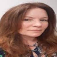 Lisa Sandel's Instagram, Twitter & Facebook