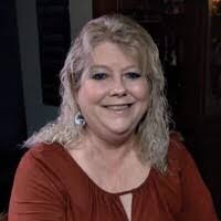 Crystal Dowell's Instagram, Twitter & Facebook