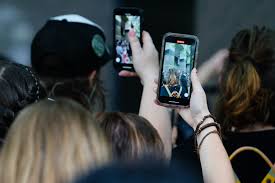 Looking for a better alternative to email for secure this guide highlights the best secure messaging services, frequently asked questions, as well as some messaging apps and practices you should. Best Secure Encrypted Messaging Apps For Protesters And Organizers Allure