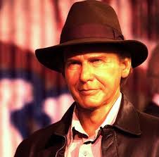 Artist Adam Murphy decided that what Indiana Jones needed was to be drawn  in the style of Herge's Tin-Tin, the Boy Detective. Two great Pulp tastes  that taste great together.