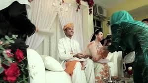 A tribute to the late tan sri sm nasimuddin, founder of the naza group of companies. Video Montage Emilia Faizal Reception Youtube