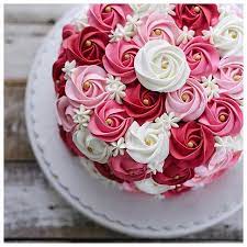 Our friends at brisbane's a little cake place are the absolute geniuses who have mastered the hanging wedding cake. Bake With Love ì‚¬ëž'ìœ¼ë¡œ ë² ì´í‚¹ Ivenoven Together Is Our F Instagram Photo Websta Cake Cupcake Cakes Birthday Cake Kids