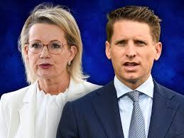 VIC: Office and retail building sale, Melbourne