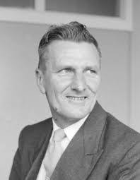 Douglas Mcintosh's Instagram, Twitter & Facebook