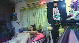 Tourist get Fucked by a Thai Ladyboy in her Room watch online