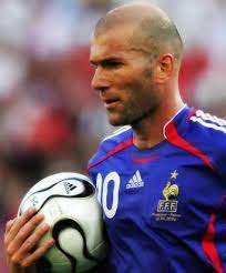Rejoignez ma communauté officielle ! Zinedine Zidane Interested In France Coaching Role Football News