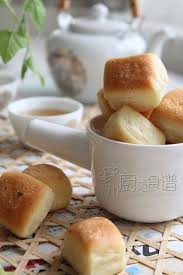厨苑食谱 一口蒜香乳酪面包 mini garlic cheese bread 200g bread flour 1 3 t instant yeast 30g sugar 1 egg 1 t parmes recipes with yeast garlic cheese bread cheese bread