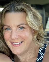 Julie Tillery's Instagram, Twitter & Facebook