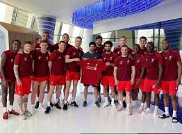 لفت المصري محمد صلاح، جناح ليفربول الإنجليزي، أنظار الجماهير عبر مواقع التواصل الإجتماعي، خلال مواجهة فريقه أمام باريس سان جيرمان الفرنسي بدوري أبطال أوروبا. Ø¨Ø§Ù„ØµÙˆØ± Ù…Ø­Ù…Ø¯ ØµÙ„Ø§Ø­ ÙŠÙ‡Ø¯ÙŠ Ù‚Ù…ÙŠØµ Ù„ÙŠÙØ±Ø¨ÙˆÙ„ Ù„Ø­Ù…Ø¯Ø§Ù† Ø¨Ù† Ù…Ø­Ù…Ø¯ Ø±ÙŠØ§Ø¶Ø© Ù…Ø­Ù„ÙŠØ© Ø§Ù„Ø¥Ù…Ø§Ø±Ø§Øª Ø§Ù„ÙŠÙˆÙ…