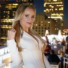 Submitted 3 months ago by sexybeast1146. Ivory Hecker Songs Albums And Playlists Spotify