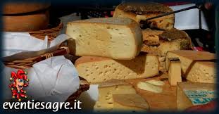 San pietro di caridà è un comune che offre diverse soluzioni ai viaggiatori con animali. Mercato Settimanale Di San Pietro Di Carida A San Pietro Di Carida 2021 Rc Calabria Eventi E Sagre