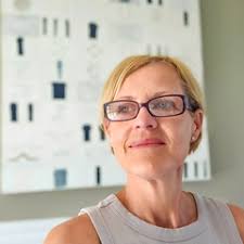 Cam Munroe Artist & Artwork Exhibiting at Turua Gallery