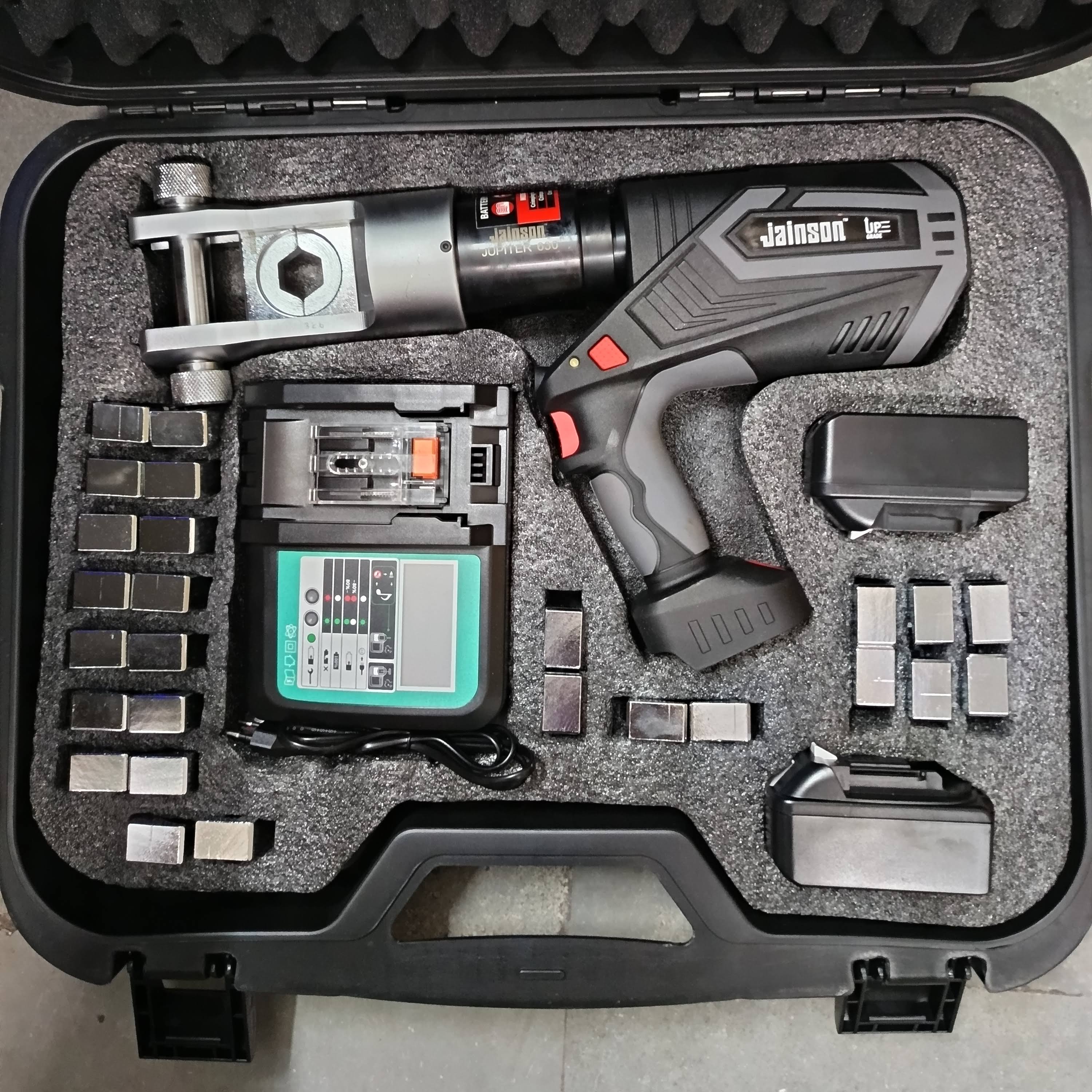 Battery Operated Crimping Tool product image