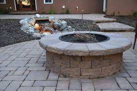 Imagine Yourself Relaxing Around This Cambridge Fire Pit On Cool Summer Nights Cambridge Pavers Has Outdoor Fire Pit Designs Garden Fire Pit Fire Pit Designs