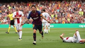 Кто лучше проявил себя в италии? Messi Dua Gol Barcelona Hajar Huesca 8 2