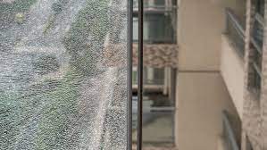 Produced using a slower cooling process, this type of safety glass is much stronger and safer as compared to to the untrained eye, tempered glass may seem to look the same as any type of glass. A Solution For Spontaneous Breakage Of Tempered Glass Ap Tinting