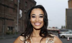 She was born in 1990s, in millennials generation. Romy Monteiro Overladen Met Complimenten Voor Superstrak Lichaam Story