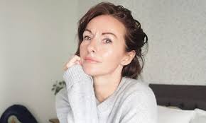 Món mỹ phẩm bình dân giúp U50 có 'làn da đẹp hơn lúc đôi mươi'