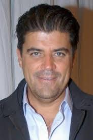 Jorge Van's Instagram, Twitter & Facebook